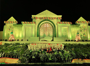 explore image